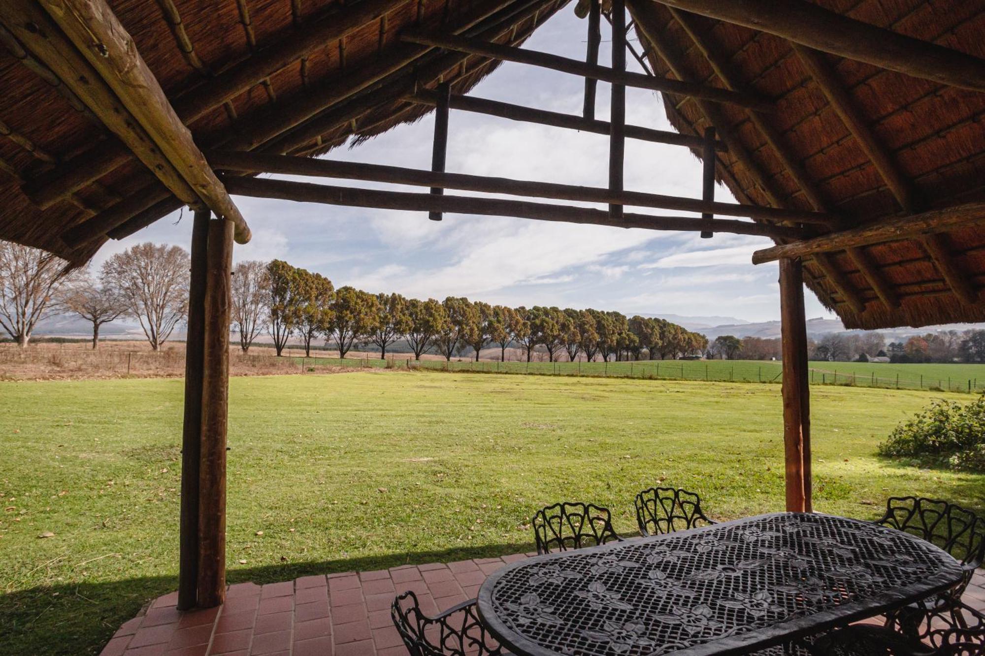 Ardmore Guest Farm Champagne Valley 外观 照片
